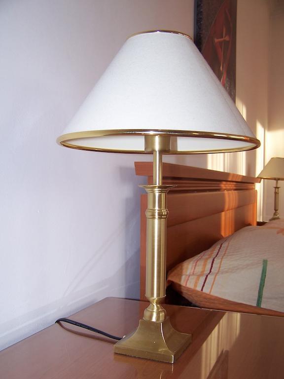 Akacia Apartment - Free Inside Parking, 2 Bedrooms, Garden, Next To Centre ブダペスト 部屋 写真