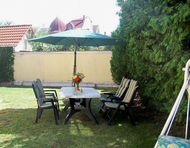 Akacia Apartment - Free Inside Parking, 2 Bedrooms, Garden, Next To Centre ブダペスト 部屋 写真